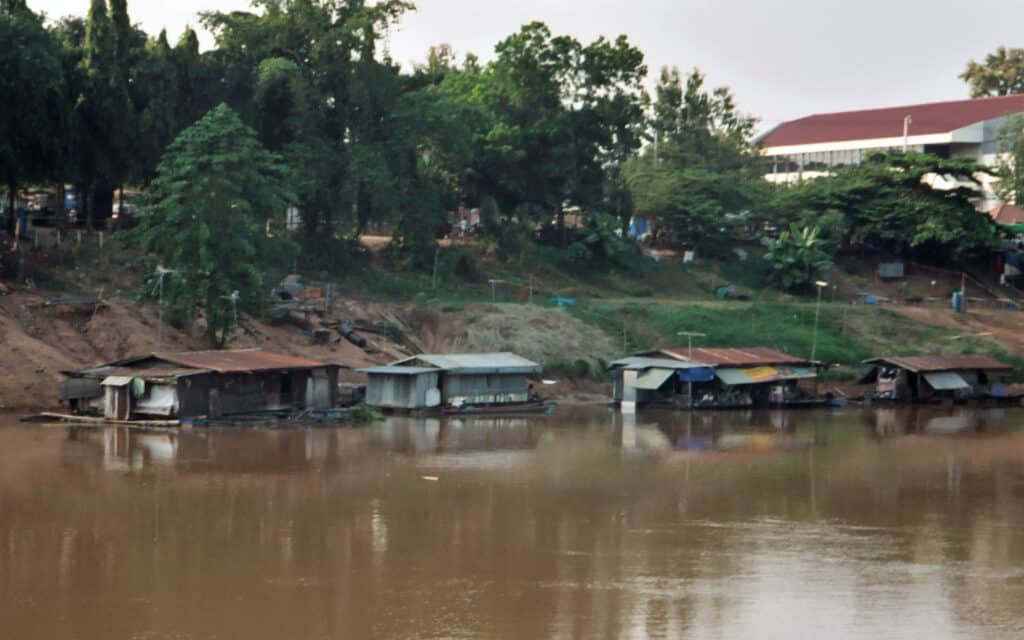 traditional houseboats of Phitsanulok