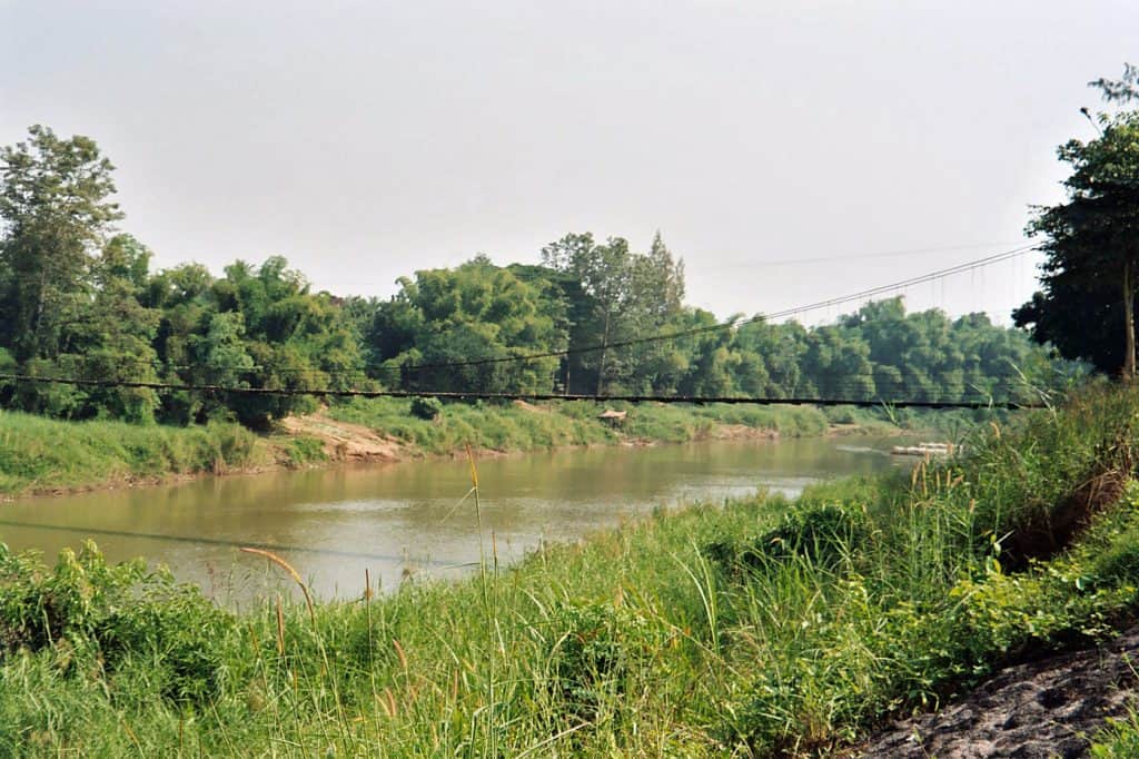 suspension bridge to Si Satchanalai site