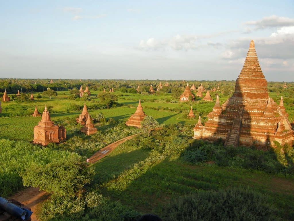 temple overview in Old Bagan