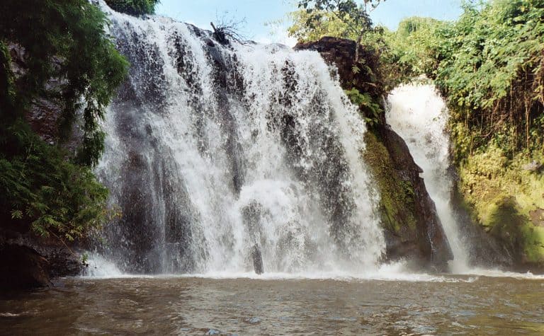 Ka Chanh waterfall in Banlung