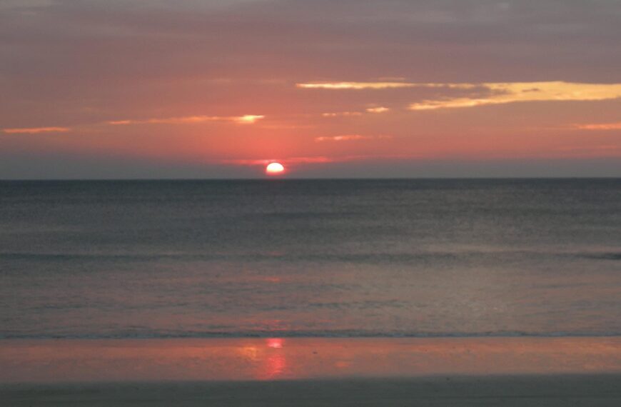 Ngwe Saung red sky sunset